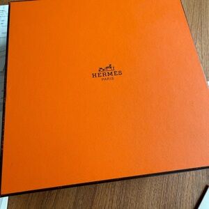 Hermès Orange Box